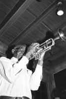 Image of sheet 19780120 photo 30: Preservation Hall Jazz Band is the name for numerous groups of Dixieland Jazz and traditional jazz bands at Preservation Hall in New Orleans, Louisiana, and on tours as organized by the Preservation Hall. The purpose of the Hall has been to preserve the heritage of both New Orleans traditional and Dixieland jazz music born in New Orleans and common to the Riverboats playing the Mississippi River, which spread throughout the South until the early 20th century.

Preservation Hall Jazz Konzert in N.O. Jazzsczene: Banjo: 'Father Al', Al Lewis. Trompet: Jabbo Smith, Drums: Louis Barbarin, Clarinet: Orange Kellin, Bass: James Prevost. Piano: Sweet Emma
New Orleans Vereinigte Staaten von Amerika USA U.S.A. 1978 √