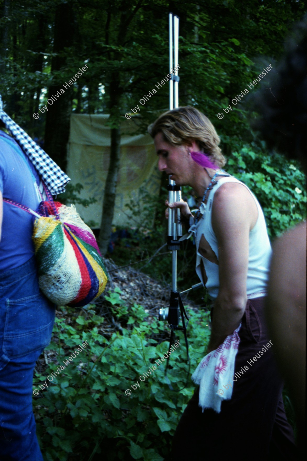 Image of sheet 19790080 photo 27: Demonstration gegen den Bau der Atomkraftwerke in Gösgen Pfingstmarsch Anti AKW Gegner Atomtod nein Danke
Pfingstmarsch von Atomkraftgegnern am Sonntag (03.06.79) bei der Baustelle des Kernkraftwerks Leibstadt. Kanton Aargau Schweiz 1979 √ nuclear protest anti Switzerland Swiss