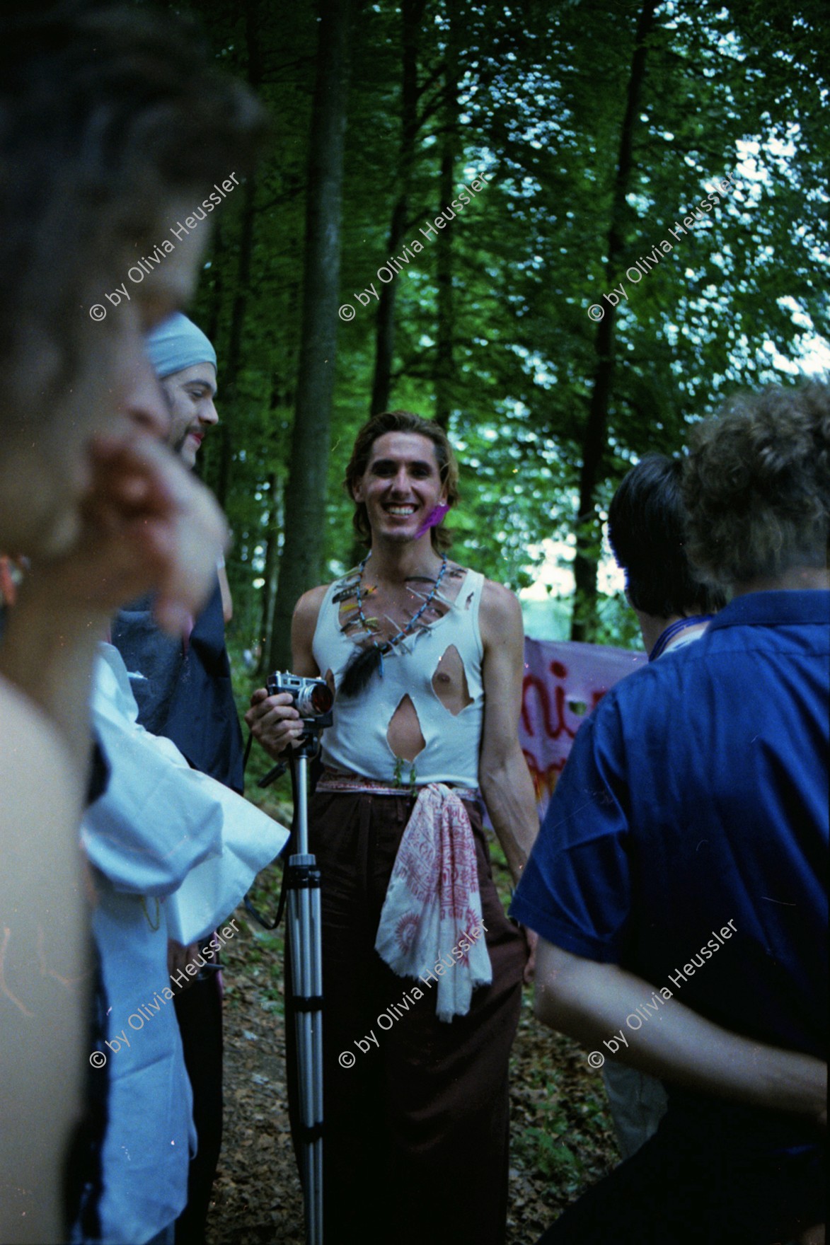 Image of sheet 19790080 photo 30: Demonstration gegen den Bau der Atomkraftwerke in Gösgen Pfingstmarsch Anti AKW Gegner Atomtod nein Danke
Pfingstmarsch von Atomkraftgegnern am Sonntag (03.06.79) bei der Baustelle des Kernkraftwerks Leibstadt.
Kanton Aargau Schweiz
1979 √
nuclear protest anti Switzerland Swiss