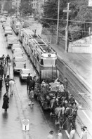 Image of sheet 19800090 photo 2: Sechselaeuten Umzug vor Tram, Zuerich 1980.

Mirage Tram 7