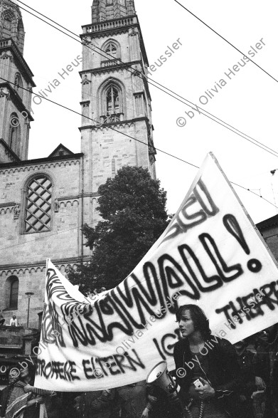 Image of sheet 19800191 photo 6: Zürich Jugendunruhen Protest youth movement 
Jugendbewegung Bewegig AJZ Zürcher 

Bestand Fotostiftung Schweiz 1986.019 24 x 30 cm baryt
Exhibition: Belgrade Photo Month 2019, 76 x 114 cm
Photobastei 2.0 Zürich 2020