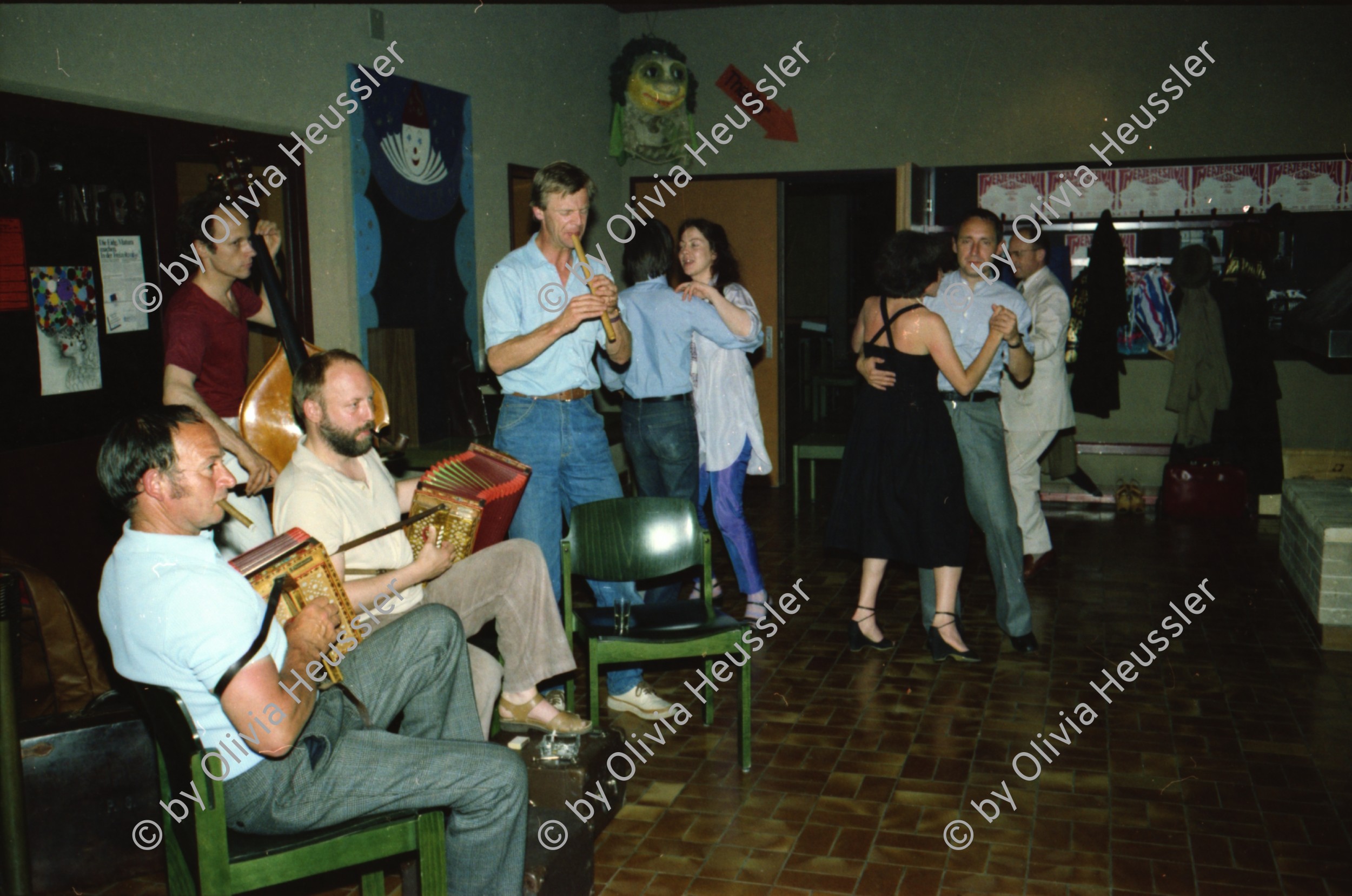 Image of sheet 19800230 photo 25: s