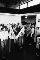 Image of sheet 19800281 photo 35: Streik an der Univeristät Zürich. Gegen Zensur und Repression mit u.a. Christoph Schaub, Filmregisseur, Josy Meier, Drehbuchautorin, Marcel Müller, Christian Jordi, Arzt
Jugendbewegung Bewegig AJZ Zürcher Jugendunruhen Demonstrationen
Zürich youth movement protest 1980