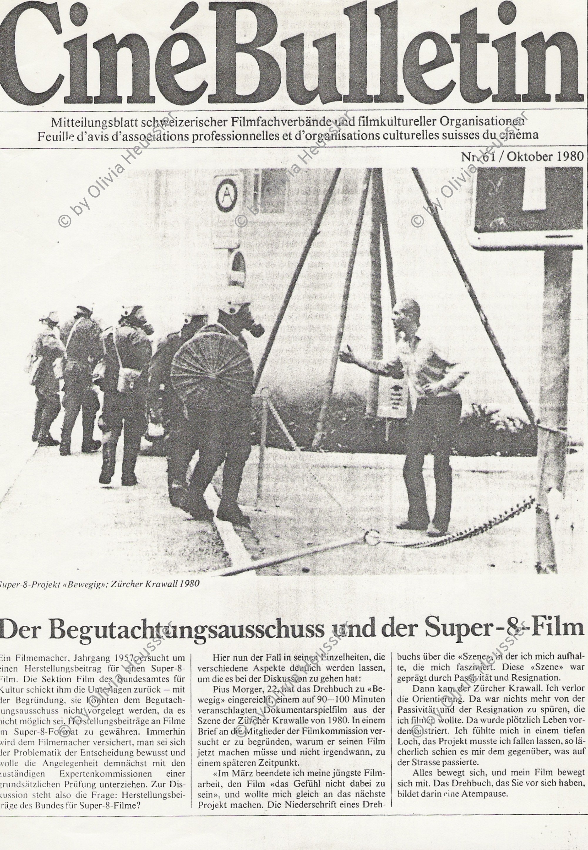 Image of sheet 19800301 photo 21: Tränengas Einsatz vor dem Autonomen Jugenzentrum in Zuerich 1980.

Jugendbewegung Bewegig AJZ Zürcher Jugendunruhen Demonstrationen
Zürich youth movement protest