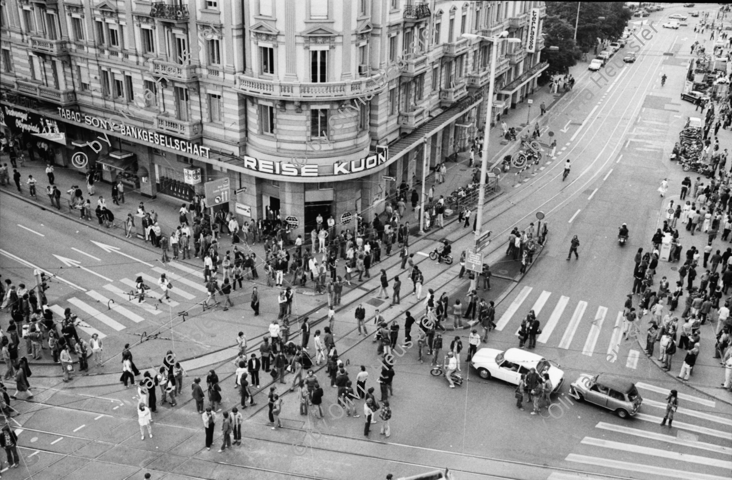 Image of sheet 19800340 photo 37: Jugendbewegung Bewegig AJZ Zürcher Jugendunruhen Demonstrationen