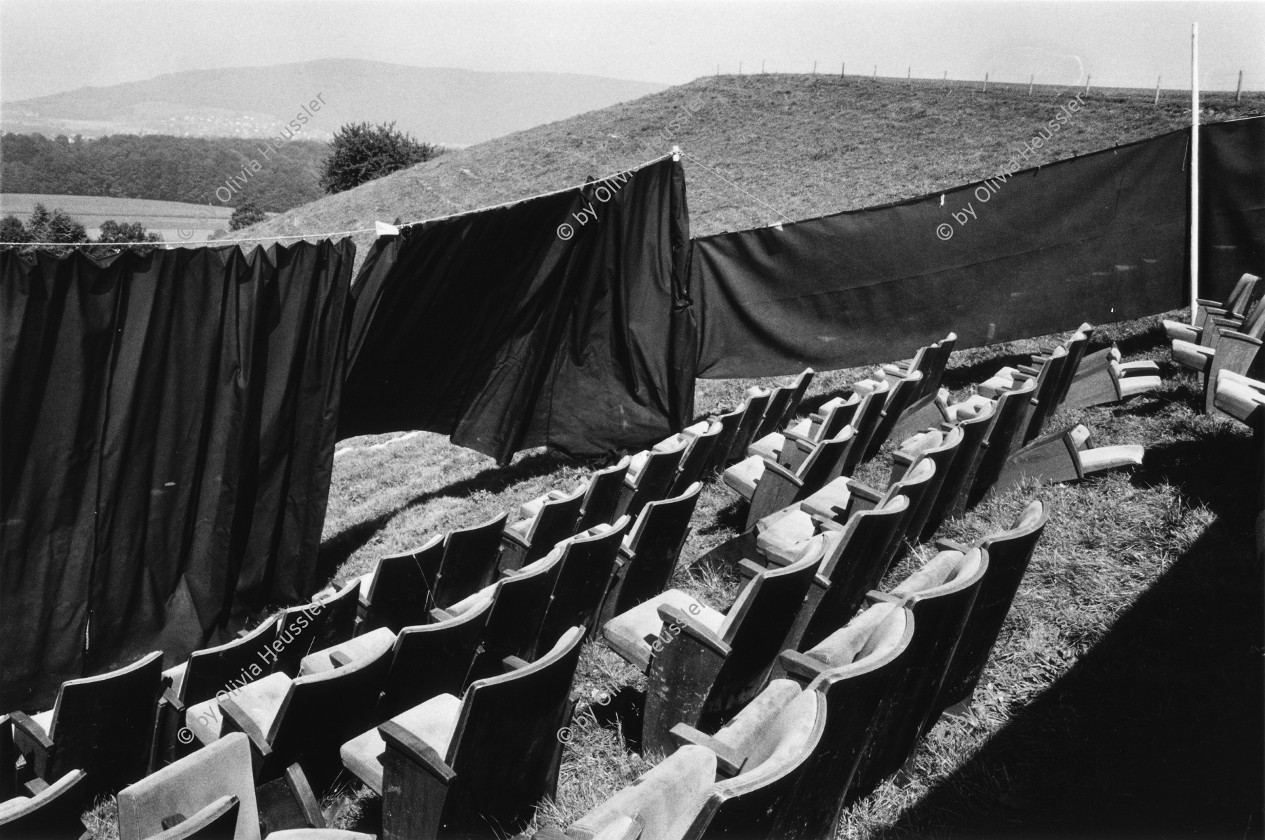 Image of sheet 19800363 photo 21: Freilufttheater Action Theater von Giuseppe Reichmuth auf dem Goffersberg bei Lenzburg. Kanton Aargau Schweiz 09.80√