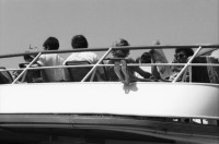 Image of sheet 19800372 photo 16: Menschen warten Eintritt ins Dampfschiff auf dem Zürichsee 1980 in Zürich.
Switzerland lake ship steamer