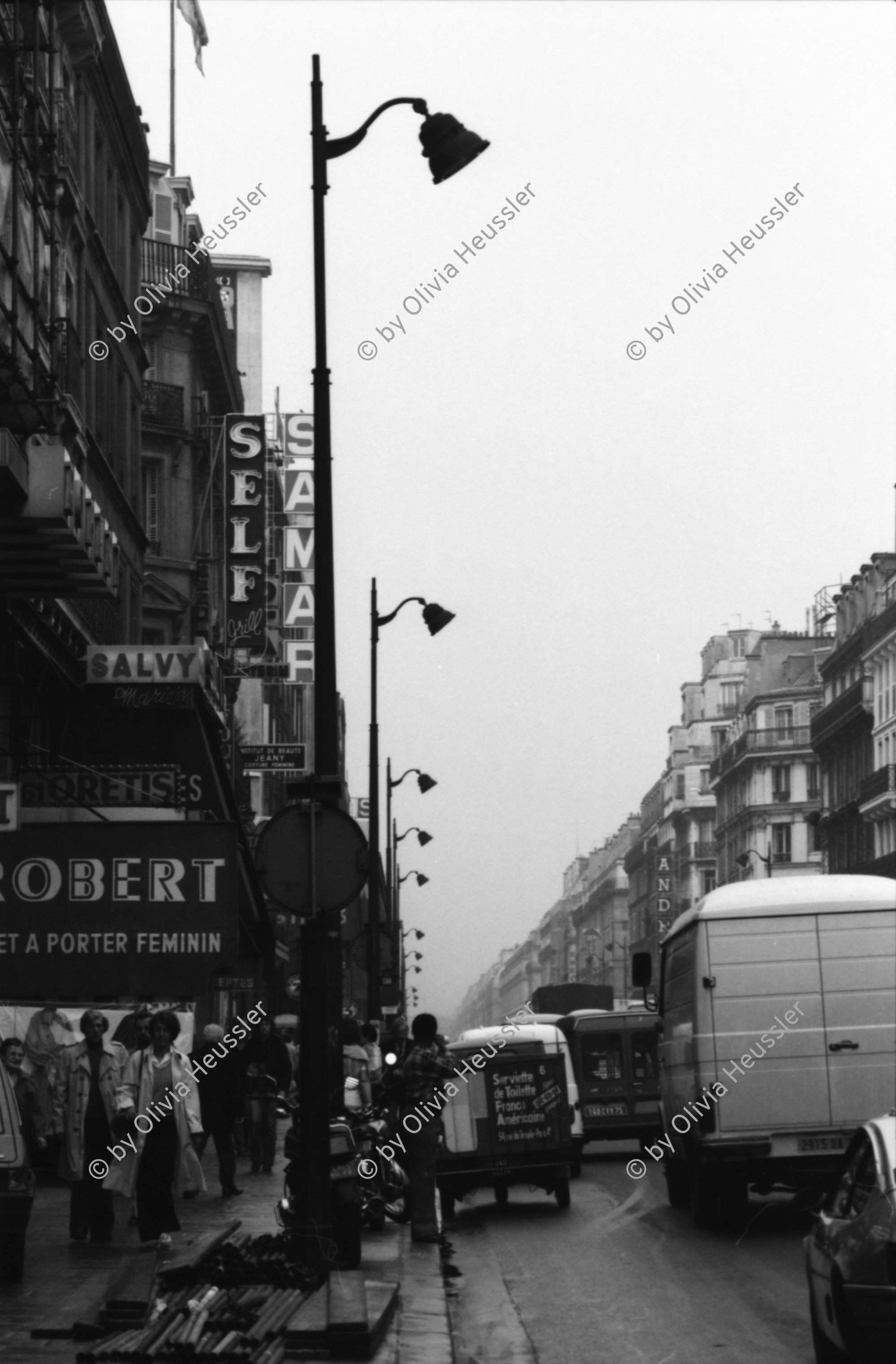 Image of sheet 19800420 photo 27: Strasse in  Paris Frankreich, 1980.