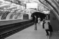 Image of sheet 19800430 photo 1: Place Monge Metrostation, Paris, Frankreich 1980.