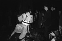 Image of sheet 19800460 photo 33: Anti AKW Antiatom Atommüll -Probelagerung Protest der POCH im Shopville Hauptbahnhof Zürich gegen Kernkraftwerke und Nagra. Am Helvetiaplatz Kundgebung mit Helmut Hubacher und Roman Brodmann unter Transparent 'Für politische Lösungen gegen Unterdrückung und Gewalt' Olivia und Thomas Krempke. Polizeitheater Ulli Richter POZ im Volkshaus. 

Jugendbewegung Bewegig AJZ Zürcher Jugendunruhen Demonstrationen