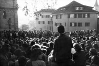 Image of sheet 19800483 photo 8: Jugendbewegung Bewegig Zürich Zürcher Jugendbewegung 1980 80er 
VV Vollversammlung hinter dem Grossmünster Drei Männer als Gaffer in sicherer Distanz während Vollversammlung der Bewegten auf der Grossmünsterterasse. Zürich 05.10.80

Kreis 1 eins Switzerland Europe

Jugendbewegung Bewegig AJZ Zürcher Jugendunruhen Demonstrationen
Zürich youth movement protest 1980 √
Exhibition: Couvrage Action. Zürcher Künstler, Züspa, Zürich 1980.
On Resin Coated Paper with  sulphur toning
Falsche Nummer im Buch
From: Zürich Sommer 1980