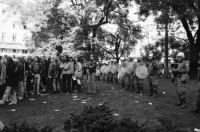 Image of sheet 19800490 photo 24: Die Polizei verhindert am 11. Oktober 1980 auf der Pestalozziwiese in Zuerich einen friedlichen Protest der Jugendbewegung und verhaftet viele.
Bewegig Zürcher Jugendunruhen Demonstrationen
youth movement