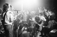 Image of sheet 19800502 photo 28: Konzert mit der  Deutschen Band Schroeder's Road Show, Aktionshalle Rote Fabrik, Zürich 1980.
Jugendbewegung Bewegig AJZ Zürcher Jugendunruhen Zürich Schweiz