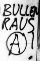 Image of sheet 19800530 photo 16: Anarchisten A Jugendbewegung Bewegig AJZ Zürcher Jugendunruhen Demonstrationen
Zürich youth movement 1980 √ used in: restless youth
Exhibition 2020 Ziegel oh Lac