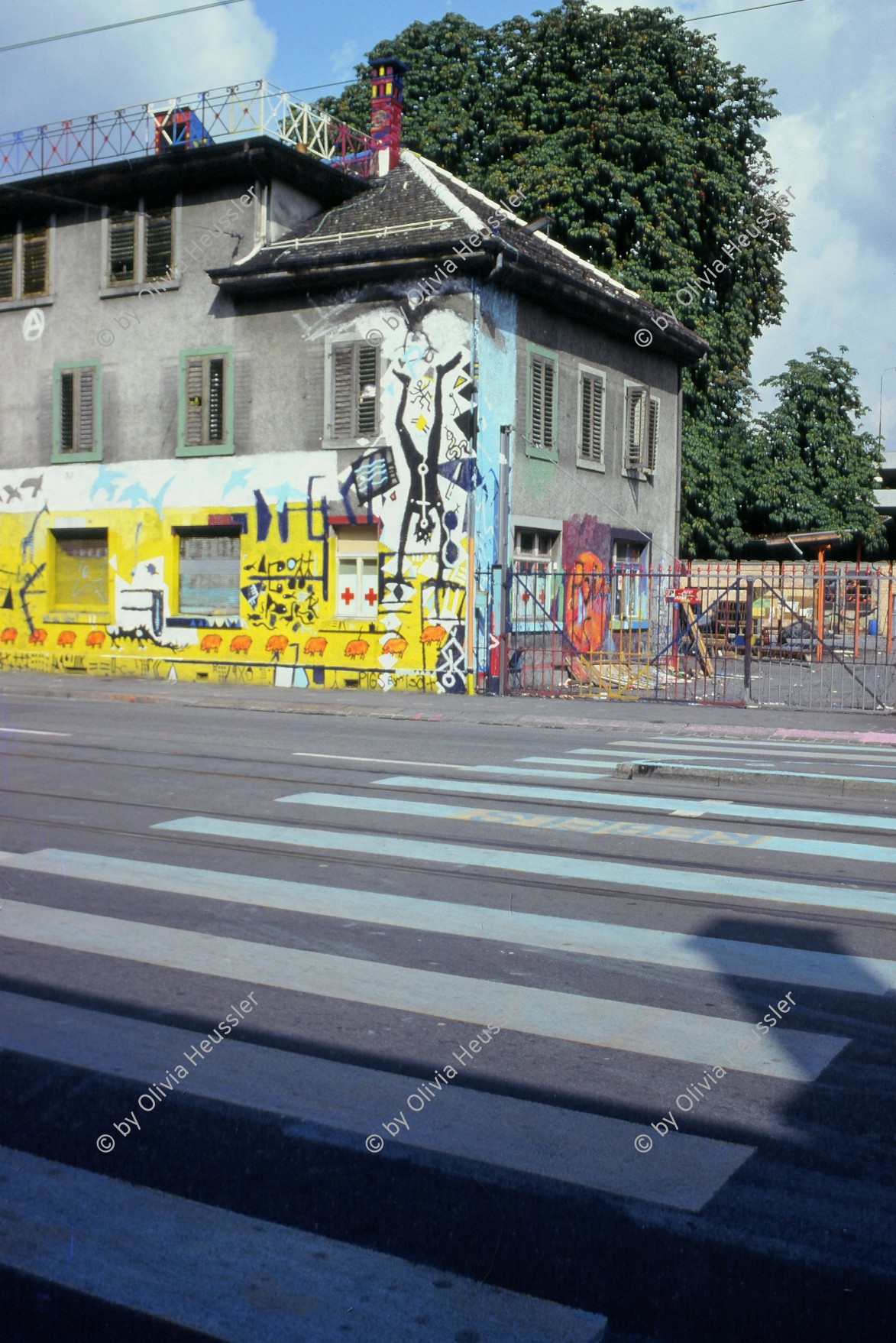 Image of sheet 19803000 photo 47: Autonomes Jugendzentrum AJZ an der Limmatstrasse in Zürich, 1980.

Autonomous youth center Switzerland Schweiz