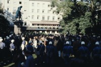Image of sheet 19803000 photo 6: Einkesselung durch Polizei
Bewegig Zürcher Jugendunruhen Demonstrationen
youth movement
Exhibition: Zurich, The Eighties Photobastei 2020