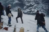 Image of sheet 19803001 photo 16: Dreharbeiten «Der Eisbrecher» Film von Urs Wäckerli, Zürich 1980.
 
Jugendbewegung Bewegig Zürcher Jugendunruhen Demonstrationen