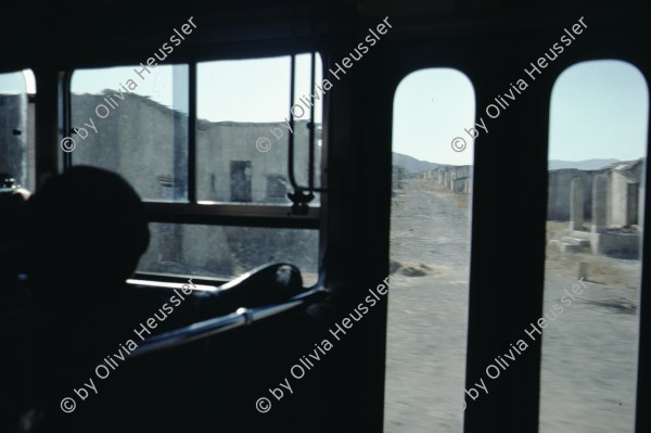 Image of sheet 19803002 photo 31: Busfahrt durch von Israeli geräumten Siedlung, Palestine 1980.