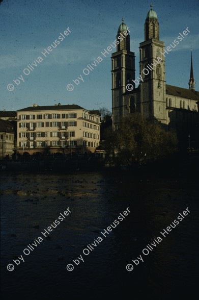 Image of sheet 19803003 photo 1: Grossmünster Kirche am Limmatqai, Zürich 1980.