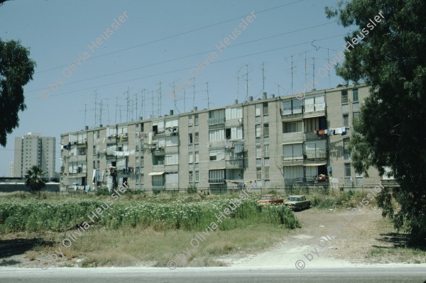 Image of sheet 19803003 photo 6: Sovietischer Plattenbau in Usbekistan 1987.