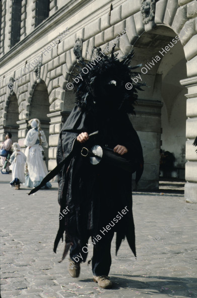 Image of sheet 19803004 photo 16: Fasnacht an der Reuss, Luzern 1980.