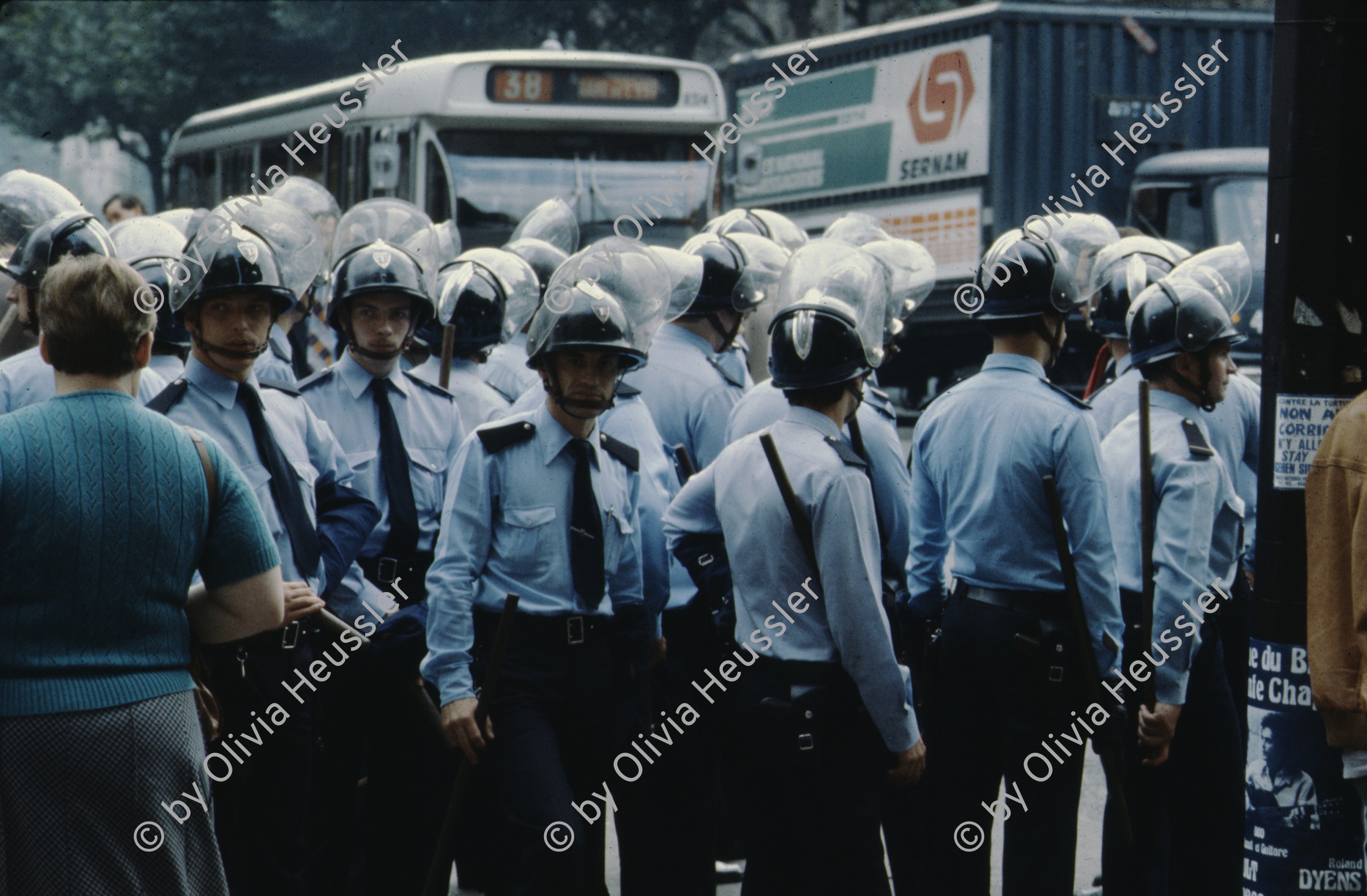 Image of sheet 19803004 photo 26: Carneval at the Reuss River, Lucerne 1980.