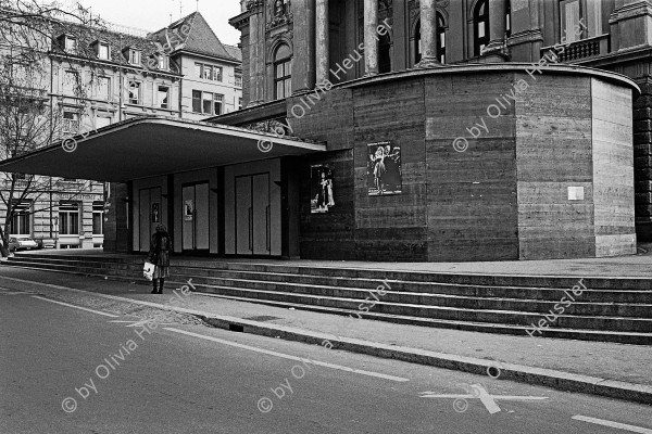 Image of sheet 19810020 photo 4: aus: Zürich Sommer 1980 p.2

Jugendbewegung Bewegig Zürcher Jugendunruhen youth movement 
Exhibition Belgrade Photo Month 2019, 76 x 114 cm