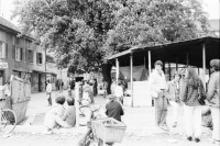 Image of sheet 19810192 photo 25: Innenszene AJZ Restaurant Spuntä
AJZ an der Limmatstrasse 18-20 Autonomes Jugendzentrum Jugendunruhen Bewegung Jugendbewegung
Youth movement Zürich 1981 √