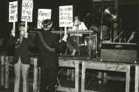 Image of sheet 19810240 photo 25: 27.6.81 Lesung aus Amok Rote Fabrik Aktionshalle Kiev Stingel u.a. Aktion mit Tafeln: 'It's enough Kiev Stingl' (* 1943 in Aussig/Elbe, Böhmen) ist ein ehemaliger Rockmusiker und Künstler.
mit David Basler Silvano Speranza
Zürich 1981 √