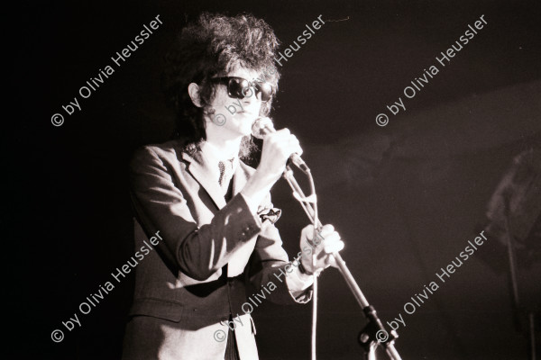 Image of sheet 19810600 photo 25: John Cooper Clarke (born 25 January 1949) is an English performance poet who first became famous during the punk rock era of the late 1970s when he became known as a "punk poet". He released several albums in the late 1970s and early 1980s, and continues to perform regularly.
Punkrock