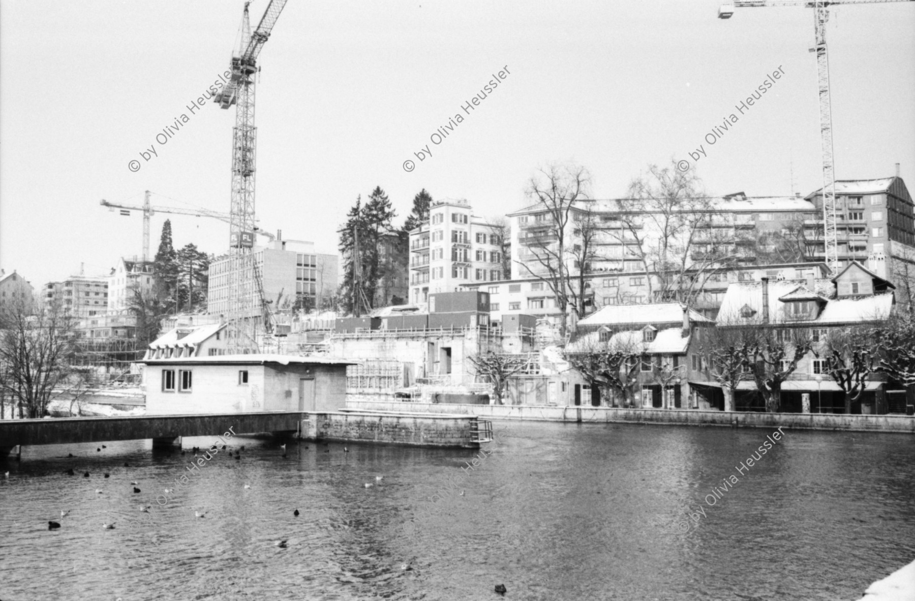 Image of sheet 19810700 photo 2: Zürich Schweiz 1981 swiss switzerland wasser water Sihl Bau Dynamo Jugendhaus youth house