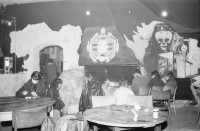 Image of sheet 19820040 photo 13: AJZ Restaurant. Zürich Kreis fünf 5 
Swiss Switzerland Europe people persons occupied house housing Bewegung room smoke Zusammenleben 
© 1982, by Olivia Heussler www.oliviaheussler.com