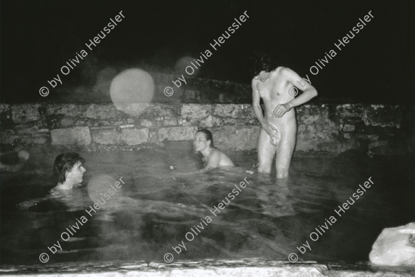 Image of sheet 19820150 photo 23: Nachts in Schwefel Naturbad mit Christoph Schuler 1982 √