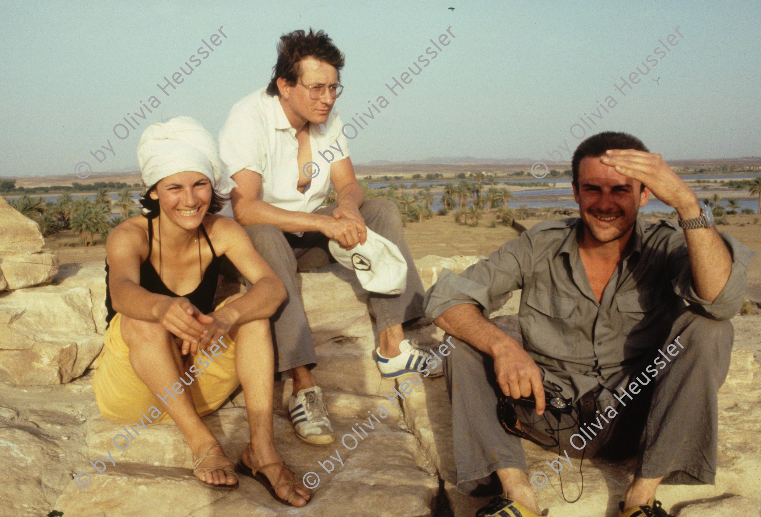 Image of sheet 19820150 photo 551: Sudan.  v.l.n.r. Olivia Heussler Koni Frei Till Lincke 1982 √ Gruppenbild Portrait