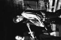 Image of sheet 19820341 photo 32: MAK Konzert Blurt  mit Saxophonisten Ted Milton, Rote Fabrik, Zürich 1982.

«Milton hat mit einer Mischung aus Free-Jazz mittels seines exzessiven Saxophonspiels, Dadaismus in den Texten und Punk in der minimalistischen, harten und schnellen Begleitung durch Schlagzeug und Gitarre einen Stil geprägt, den er als Jazz-Punk bezeichnete. Bis heute hat Blurt über 30 LPs veröffentlicht. Teilweise war die Band auch in größeren Besetzungen aktiv.»