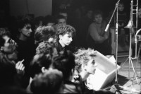 Image of sheet 19820341 photo 36: Publikum am MAK Konzert mit Blurt, Zürich Rote Fabrik 1982.