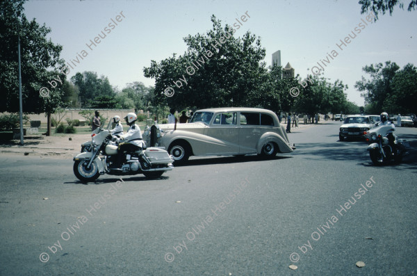 Image of sheet 19823005 photo 19: Aegypten und Sudan mit Jeeps für Eritrea 1982.