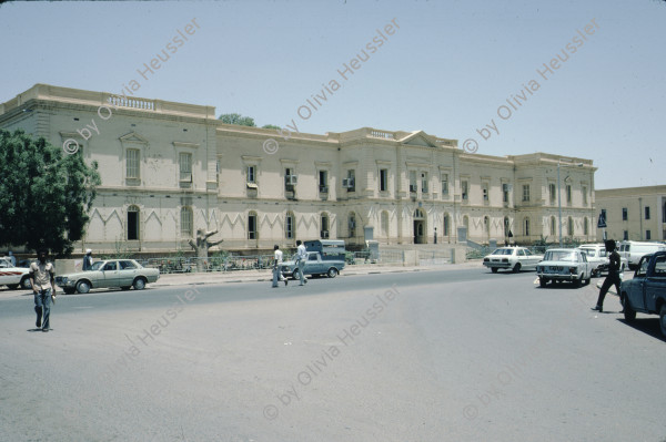 Image of sheet 19823005 photo 33: Aegypten und Sudan mit Jeeps für Eritrea 1982.