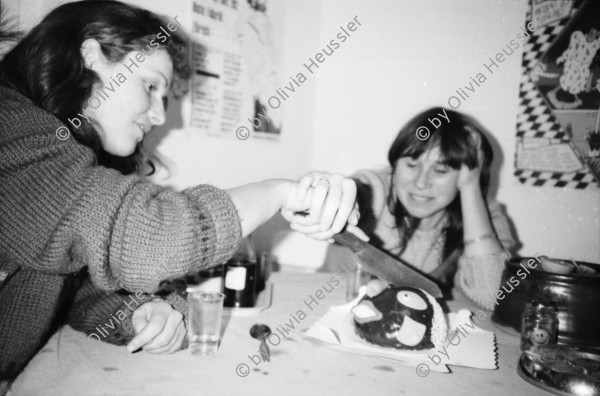 Image of sheet 19830030 photo 14: Elektrizitäts Mast im Zürcher Oberland. Genossenschaftsweg. Volk.
 Sonnenuntergang über Nebelmeer vom Bachtel. Olivia Zeitungslesen. Livia und Cathy Kuchen essen. Schaufenster von Keith Haring in Altstadt. Meine Idee als Reaktion zum Freispruch Zürcher Polizei im Mord von Dani und Michi. Morgenessen Pique Nique im grossen Austellungssaal vom Kunsthaus Gesammtkunstwerk von Harry Harald Szeemann. Securitas weist uns nett weg. WOZ Christoph Schuler.
Keith Haring (May 4, 1958 – February 16, 1990) was an artist and social activist whose work responded to the New York City street culture of the 1980s. By expressing concepts of birth, death, sex and war, Haring's imagery has become a widely recognized visual language of the 20th century.

Kurt Hermann Eduard Karl Julius Schwitters (20 June 1887 – 8 January 1948) was a German painter who was born in Hanover, Germany.

Schwitters worked in several genres and media, including Dada, Constructivism, Surrealism, poetry, sound, painting, sculpture, graphic design, typography and what came to be known as installation art. He is most famous for his collages, called Merz Pictures.
Der Hang zum gesammtkunstwerk
Museum art Kunsthaus Zürich 1983