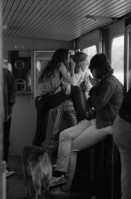 Image of sheet 19830130 photo 19: Ausflug auf Etzel Dampfschiff im Zürichsee nach Rapperswil um Jürg heute Stella Brunner abzuholen sie wird aus Strafanstalt entlassen. Steff Fischer Miklos Gimes, Barbara Turnherr, Edith, Claudia Barbara Brüllmann (3.5.1955 - 29.11.2020) Christian Egger, Tiberio Cardu Andy Stauffacher Beni Rambert, Urs Morf, Thomas Ricklin, De Boni, Zimmermann etc.