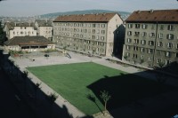 Image of sheet 19833002 photo 13: Wohnhäuser um den Stauffacherplatz am Stauffacher, Kreis 4, Zürich 1983.