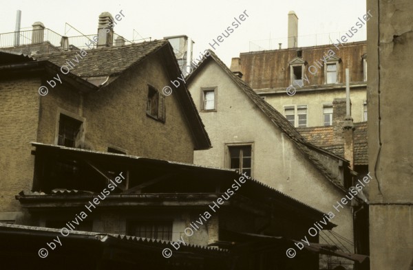 Image of sheet 19833002 photo 2: Wohnhäuser um den Stauffacherplatz am Stauffacher, Kreis 4, Zürich 1983.