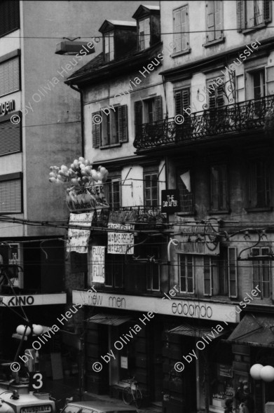 Image of sheet 19840010 photo 11: Wohnungsnot Wohnen Häuserkampf Hausbesetzung 
Housing