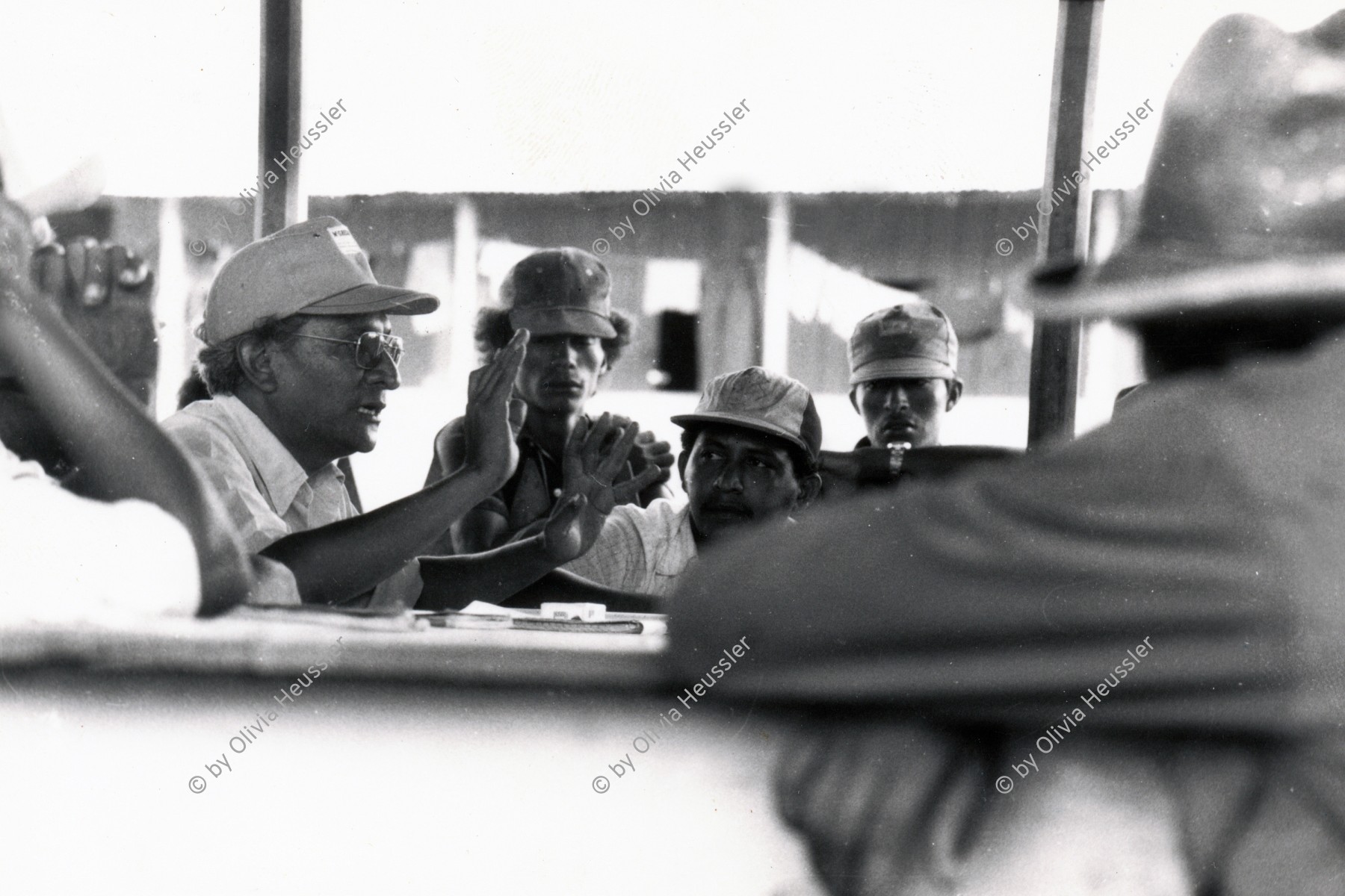 Image of sheet 19840130 photo 14: Cooperative und Landwirtschafts genossenschaft La Loma. Campesino sitzungen mit den Bauern. Gewerkschaftssitzungen der ATC Asociacion de Trabajadores del Campo. Nicaragua Rio San Juan 1984 √