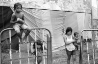 Image of sheet 19840320 photo 15: Ein kleiner Zirkus. San Juan del Sur. Nicaragua 1984