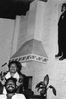 Image of sheet 19840320 photo 28: im Club des sandinistischen Kulturhauses Kulturzentrum in Leon.  Nicaragua 1984 √ central america zentral amerika culture Lenin revolution sandinist FSLN center men young people portrait