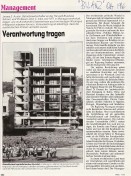Image of sheet 19840420 photo 11: Am 5. Jahrestag der Revolution, Sicht durch die Ruinen aufs Gebäude der Banco de America, Managua 1984.