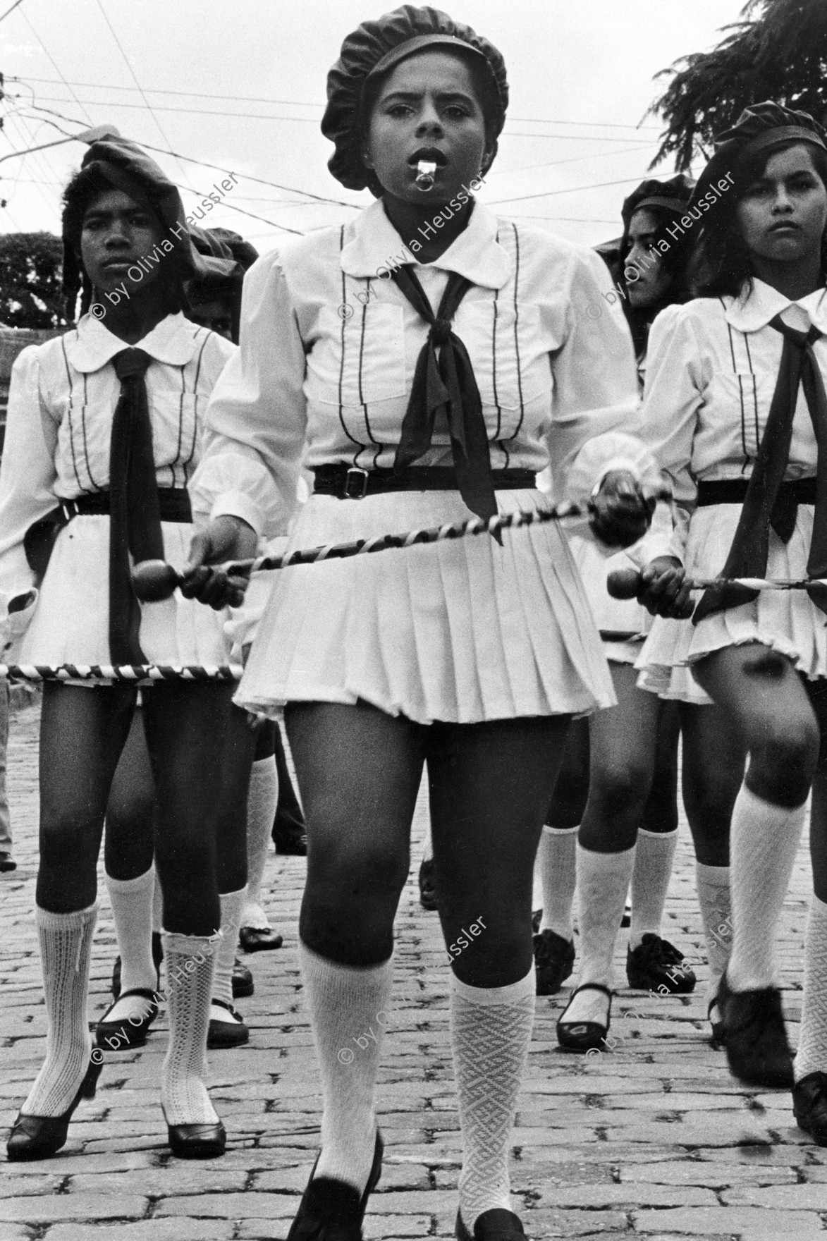 Image of sheet 19840500 photo 8: Majorettes treten für Daniel Ortega auf. Kindergruppe Bluefields. Atlantikküste RAAS 1984 occur 
√