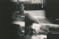 Image of sheet 19840670 photo 37: Botschafts und Wachmann sicherheits security personal in front of the US consulat and embassy. vor der US Botschaft in Managua Nicaragua 1984 staff
√