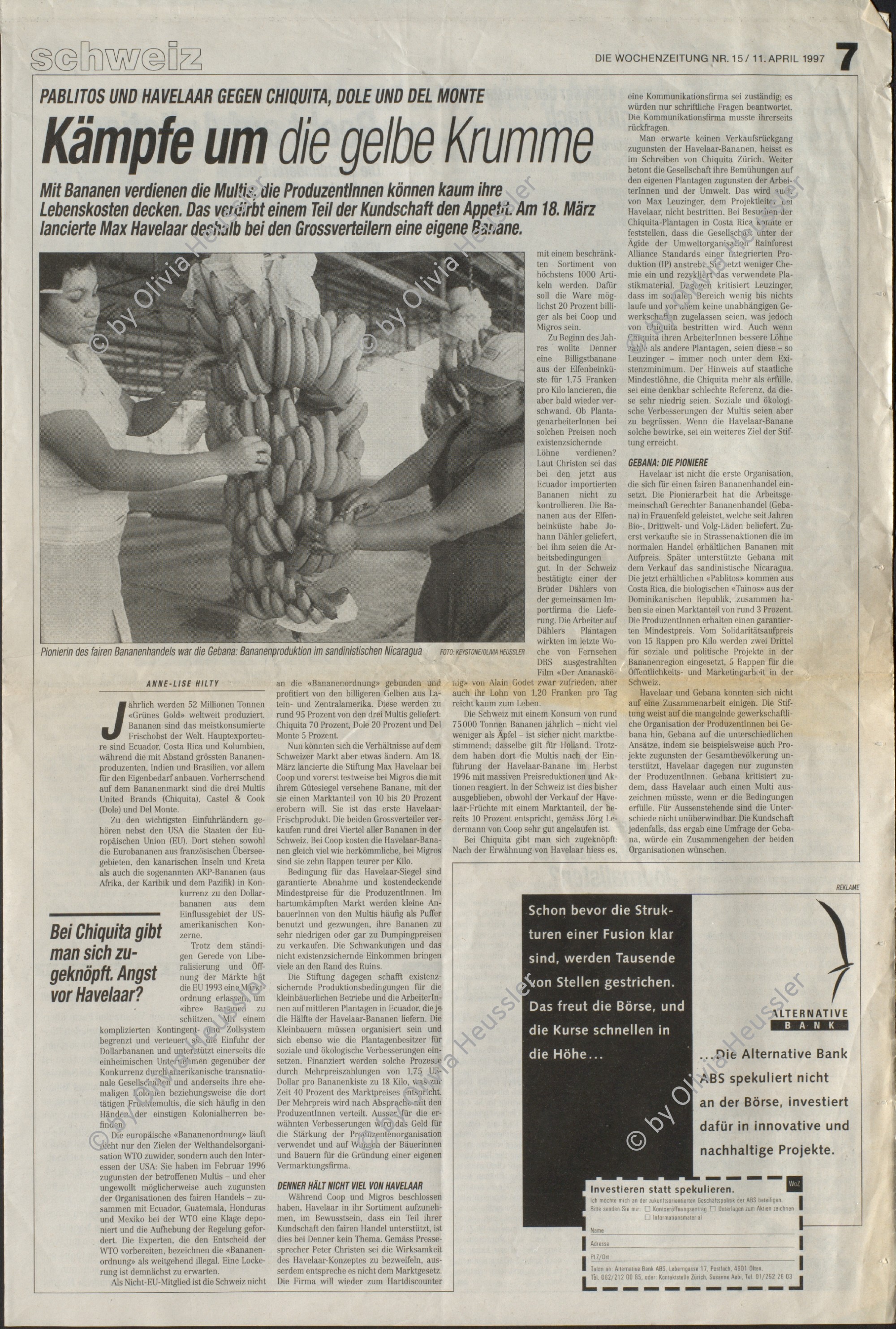 Image of sheet 19850051 photo 44: In der Kooperative San Carlos arbeiten viele Frauen. Sie waschen die Bananen und kontrollieren die Stauden. Die Männer ziehen die grossen Stauden durch die Felder bis in die Halle. Nicaragua Centralamerica Banana Production 1985